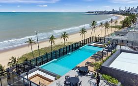Beach Haus Bessa Por Carpediem